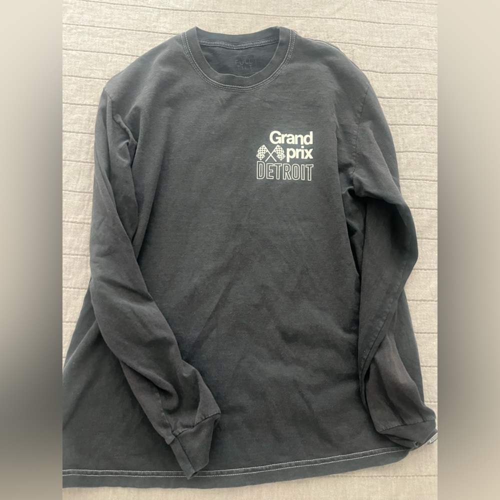 Tillys long sleeve Shirt